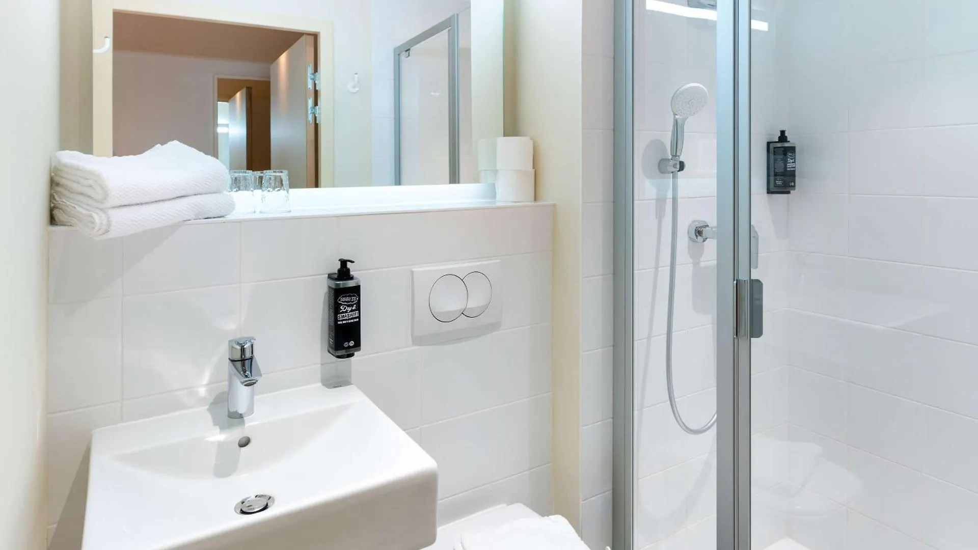 Ibis Budget Morlaix Hotel