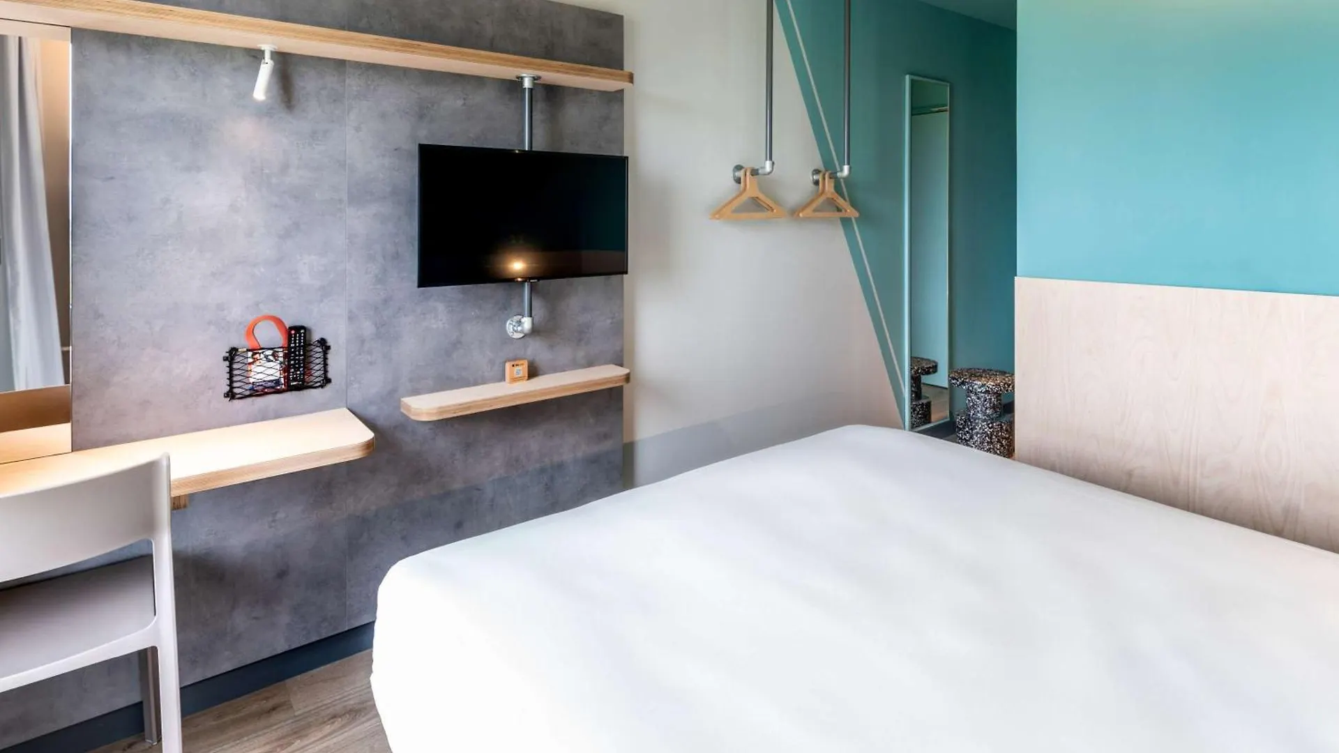 Ibis Budget Morlaix Hotel